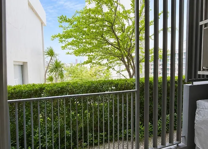 Modern One Bedroom, 3 Mins To Mrt Suthisarn And Ratchadaphisek *